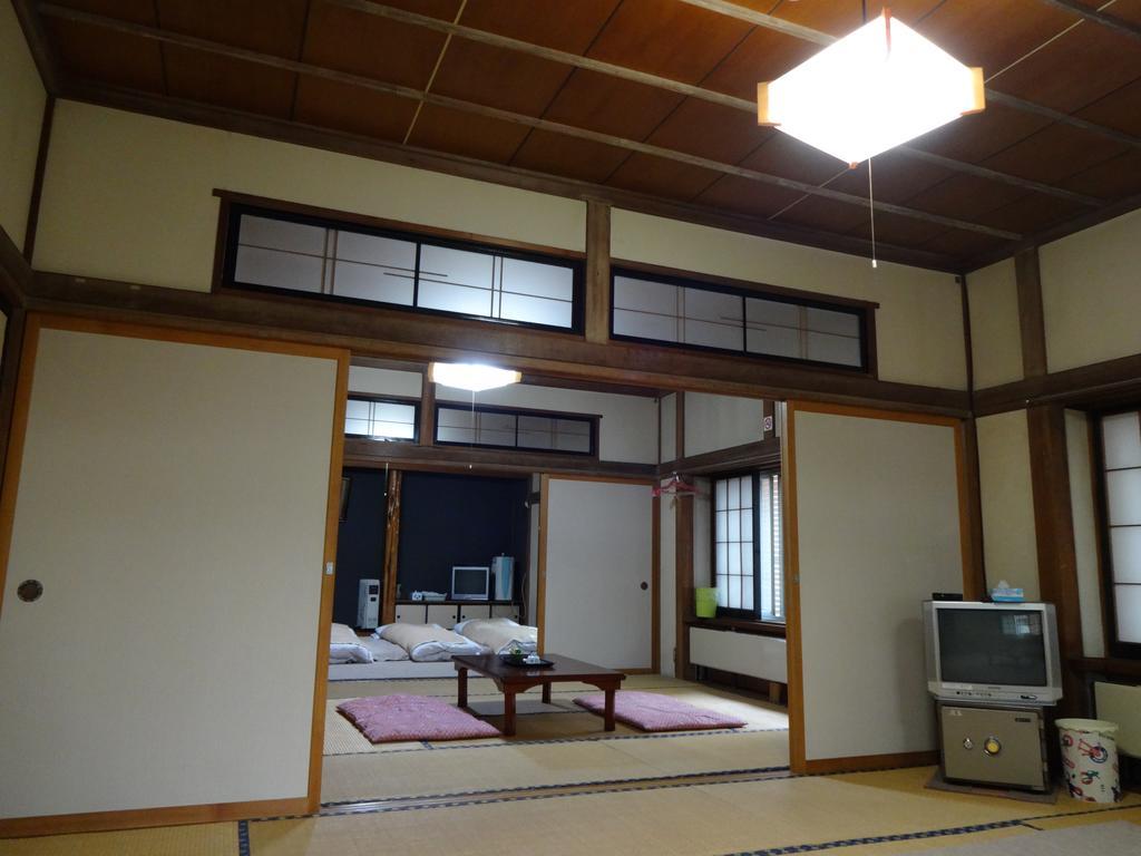 Hakuba Ski-Kan Zewnętrze zdjęcie